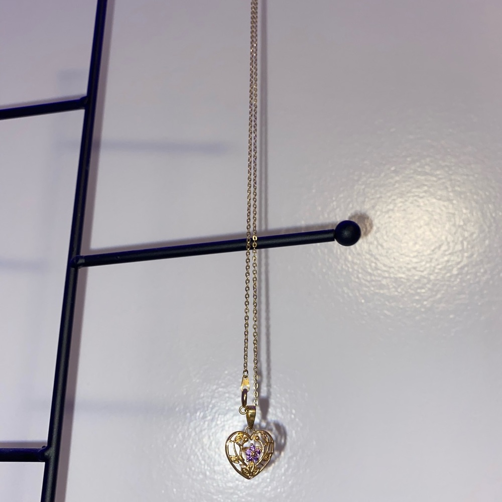 heart necklace with purple flower